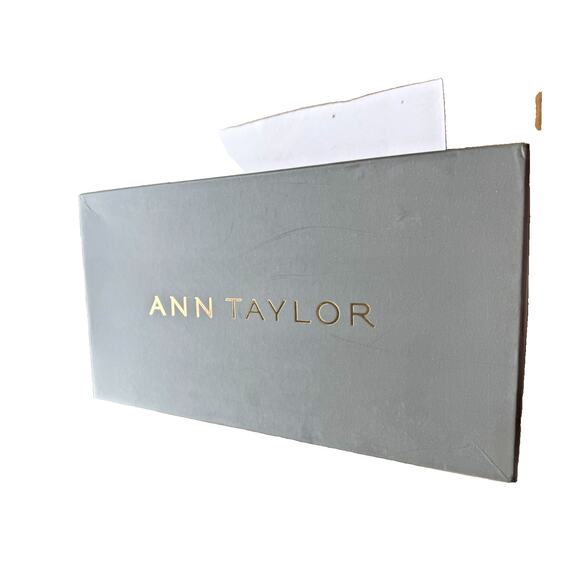 NWT Ann Taylor Lorene Black suede Pump animal print 2" Block Heel 6.5- 138$ - Picture 9 of 11